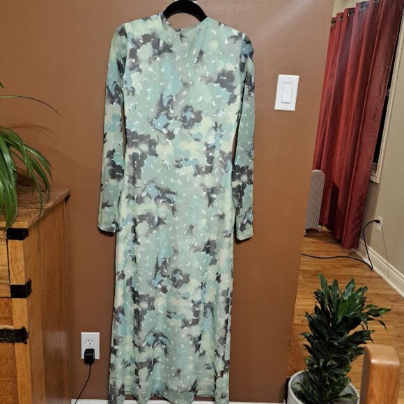 Significant Other Saria Printed Maxi Dress - Picture 5 of 7